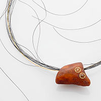 Necklace – Horsehair, Gold, Amber